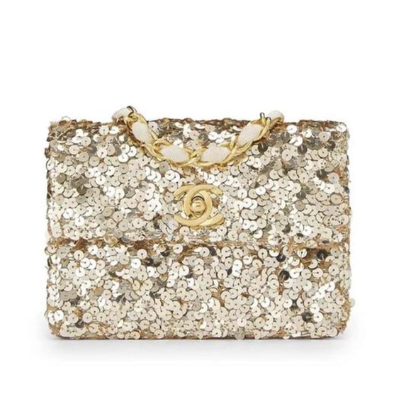 CHANEL CLASSIC FLAP RARE MICRO MINI VINTAGE GOLD SEQUIN & MICROFIBER CROSSBODY - Picture 2 of 8